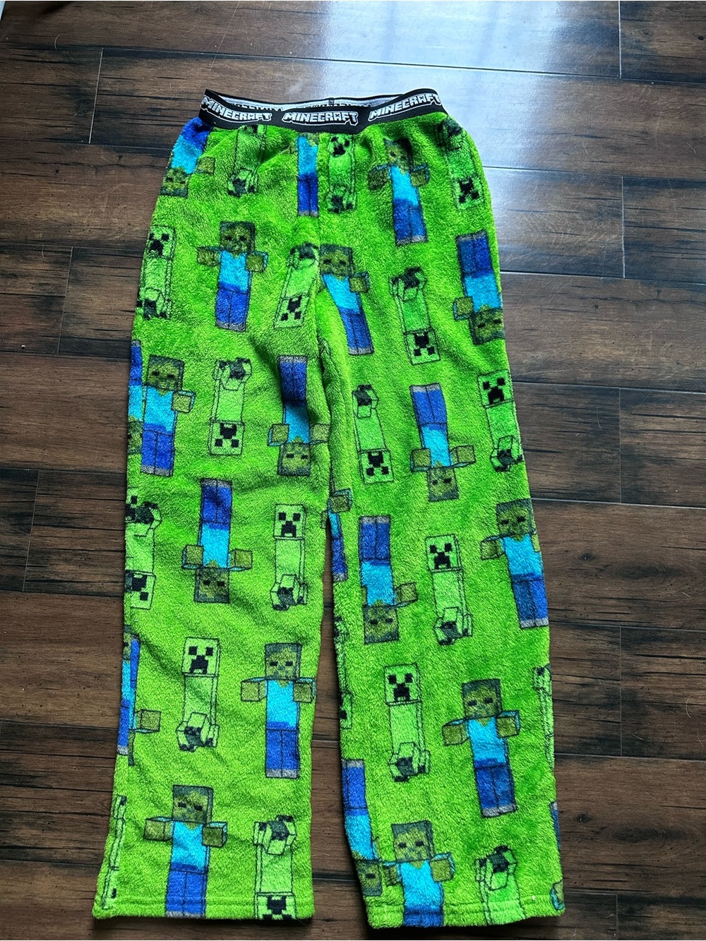 minecraft boys size 10/12 fleece pants